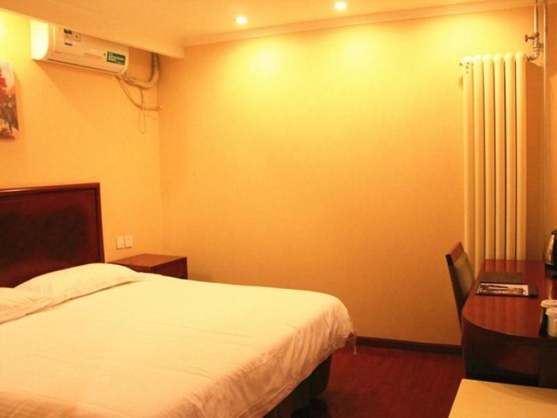 Greentree Inn Beijing Fengtai Dacheng Road Huanleshuimofang Business Hotel Exterior photo