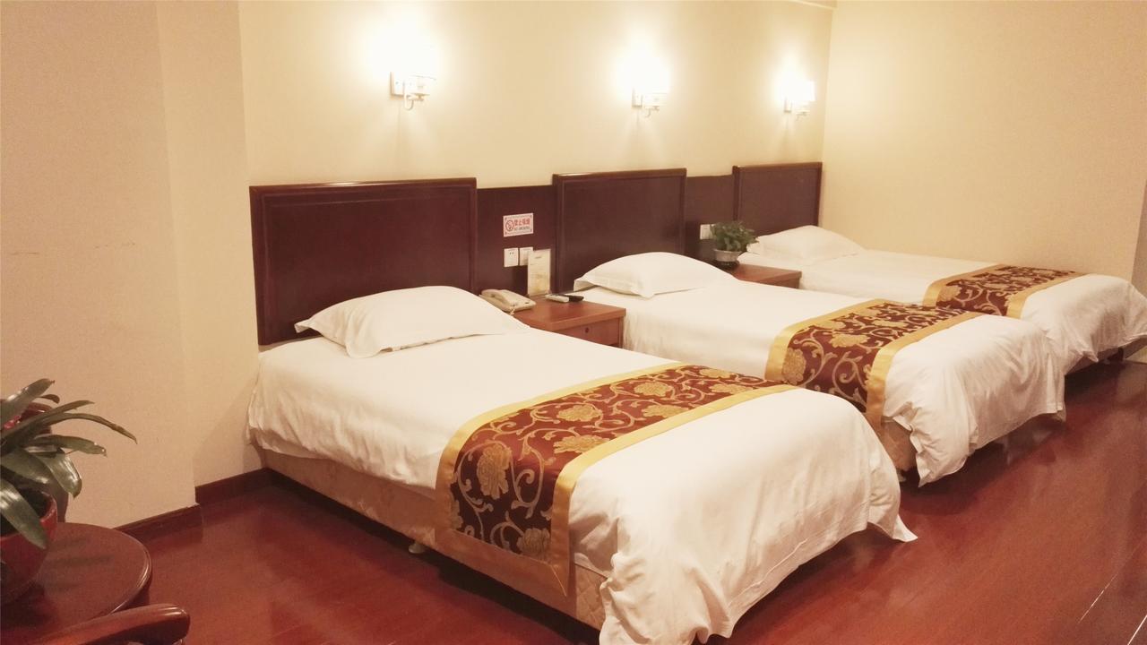 Greentree Inn Beijing Fengtai Dacheng Road Huanleshuimofang Business Hotel Exterior photo